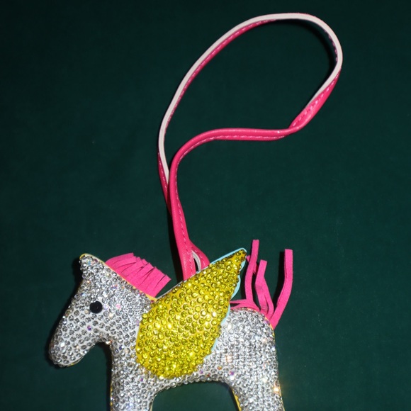 Bling Phony Charms - Picture 8 of 16